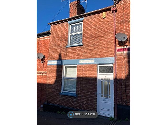 2 Bedroom Terraced House To Rent In Franklin Street, Exeter, EX2
