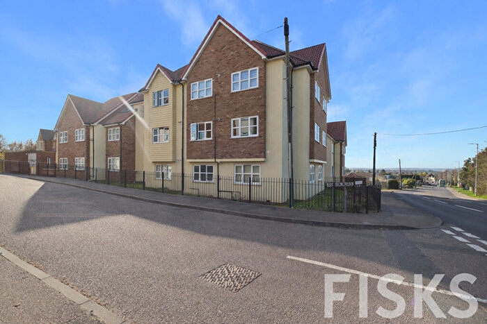2 Bedroom Apartment For Sale In London Road, Benfleet, SS7