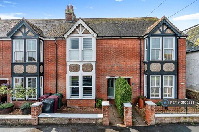 4 Bedroom Terraced House To Rent In Church Road, Selsey, PO20