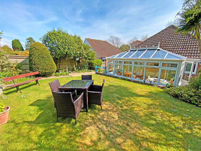 3 Bedroom Detached Bungalow For Sale In Downside, Shoreham-by-Sea, BN43