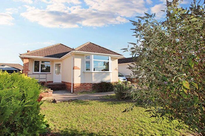 2 Bedroom Bungalow For Sale In Weldon Avenue, Bournemouth, BH11
