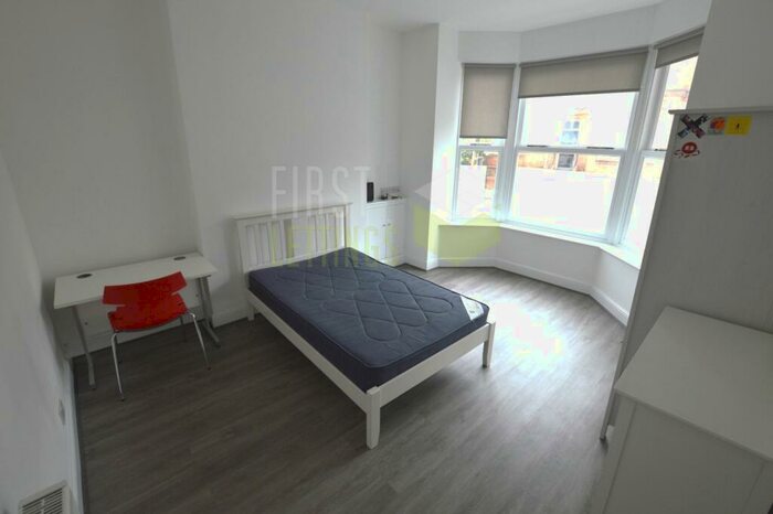 6 Bedroom Terraced House To Rent In Saxby Street, Highfields, LE2