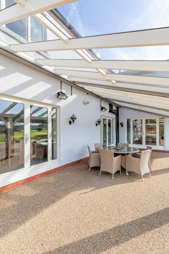4 Bedroom Equestrian Facility For Sale In Pen Y Cefn, Caerwys, Mold, Flintshire, CH7