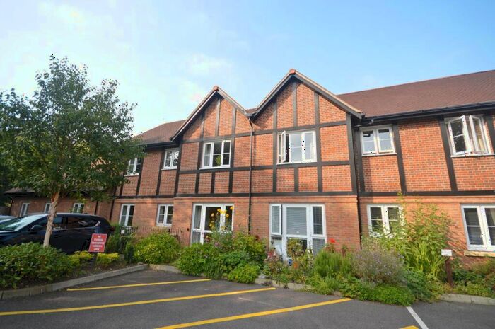 1 Bedroom Retirement Property To Rent In Foxmead Court, Meadowside, Storrington, Pulborough, RH20