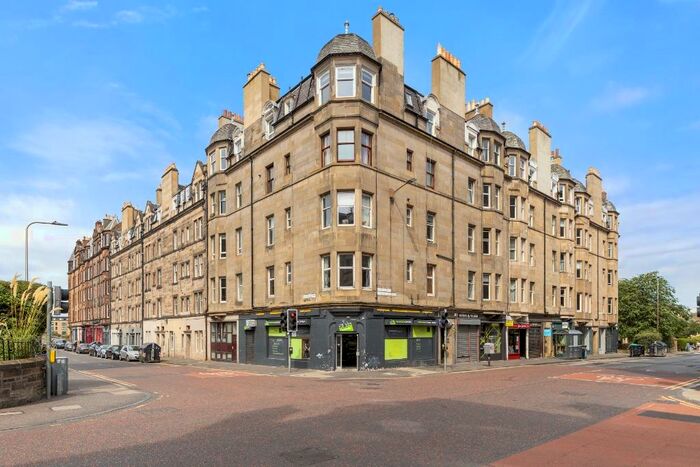 3 Bedroom Flat To Rent In St Peter's Buildings, Viewforth, Edinburgh, EH3