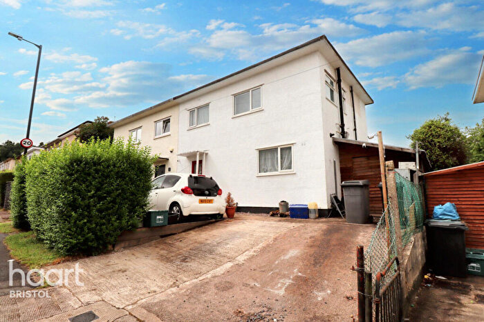 3 Bedroom Semi-Detached House For Sale In Badenham Grove, Bristol, BS11