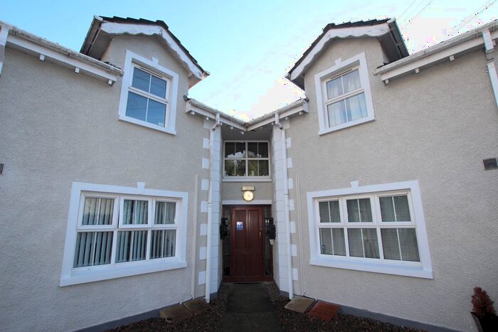 2 Bedroom Flat For Sale In Cedar Lodge, Newtownabbey, BT36