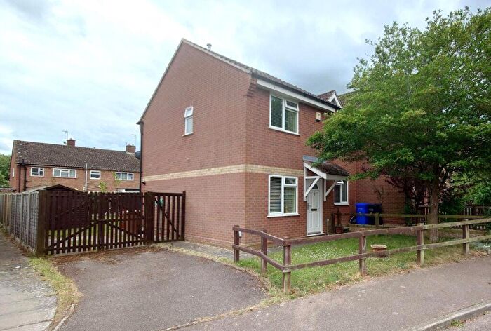 2 Bedroom House To Rent In Durham Close, Bury St Edmunds, IP32