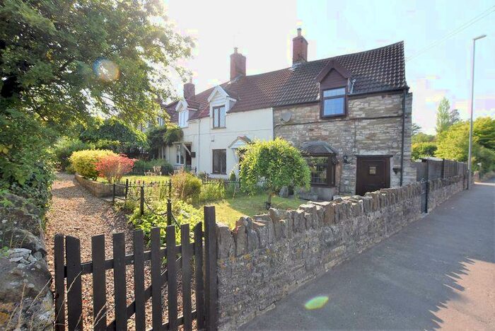 2 Bedroom End Of Terrace House For Sale In Cholwell Cottages, Temple Cloud, BS39