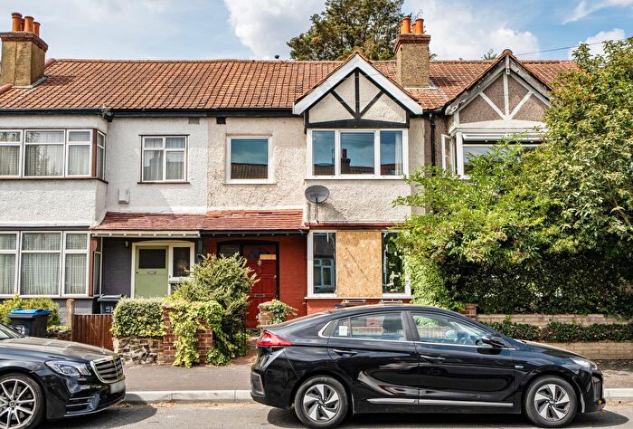 3 Bedroom Terraced House For Sale In Manor Way, Mitcham, CR4
