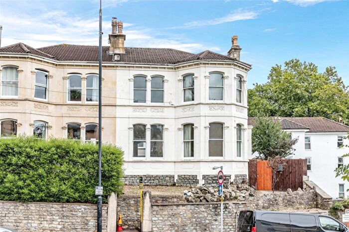3 Bedroom End Of Terrace House For Sale In Arley Hill, Bristol, BS6