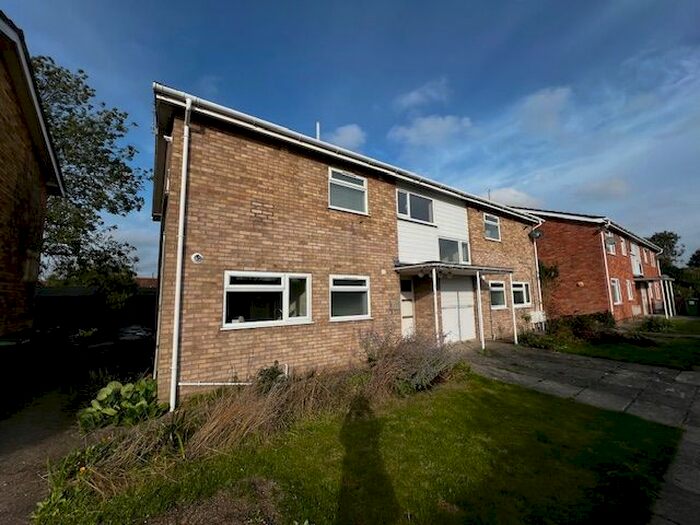1 Bedroom Flat To Rent In Jennings Way, Diss, IP22