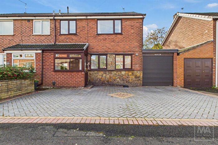 3 Bedroom Semi-detached House For Sale In Launceston Drive, Penketh, WA5