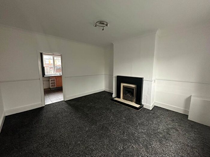 2 Bedroom Terraced House To Rent In Avenue Road, Askern, DN6