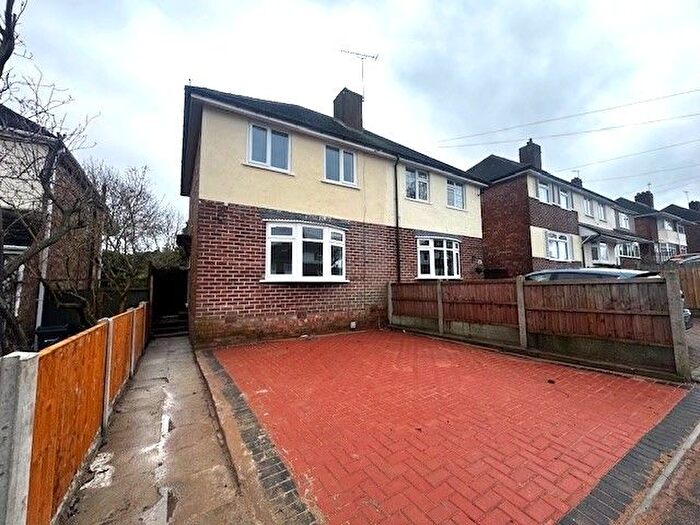 2 Bedroom Semi Detached House To Rent In Southgate Road, Birmingham, B44