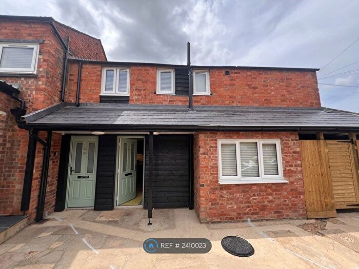 1 Bedroom Flat To Rent In Wolverton, Milton Keynes, MK12