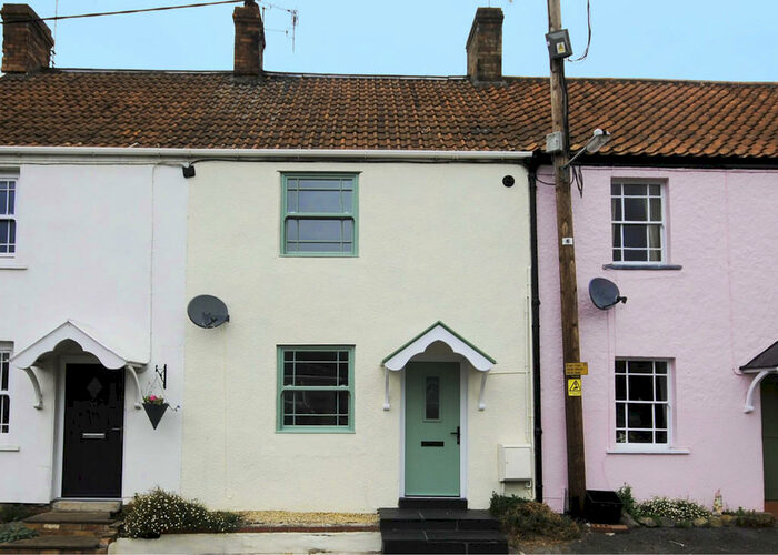 2 Bedroom Terraced House To Rent In Redcliffe Street, Cheddar, BS27