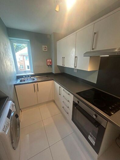 2 Bedroom Apartment To Rent In Catherine Street, Cardiff(City), CF24