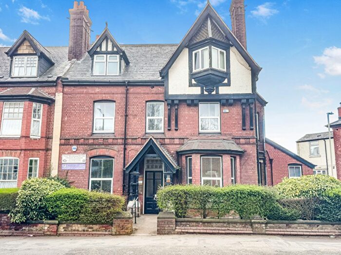 1 Bedroom Flat To Rent In Flat D, Dixons Green Road, Dudley, West Midlands, DY2