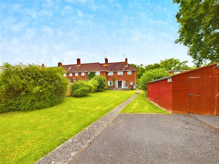 3 Bedroom End Of Terrace House For Sale In Oakfield Road, Cowfold, RH13