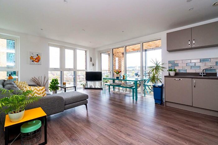 2 Bedroom Apartment To Rent In Victory Parade, Plumstead Road, Woolwich, Greenwich, SE18