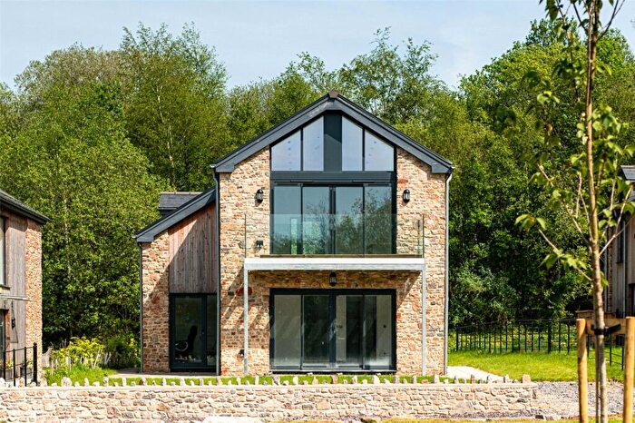 2 Bedroom Detached House For Sale In Cookswood, Stoke St Michael, BA3