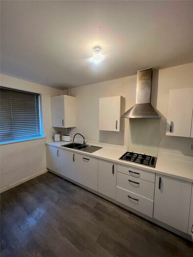 4 Bedroom Semi-Detached House To Rent In Cane Hill Drive, Coulsdon, CR5