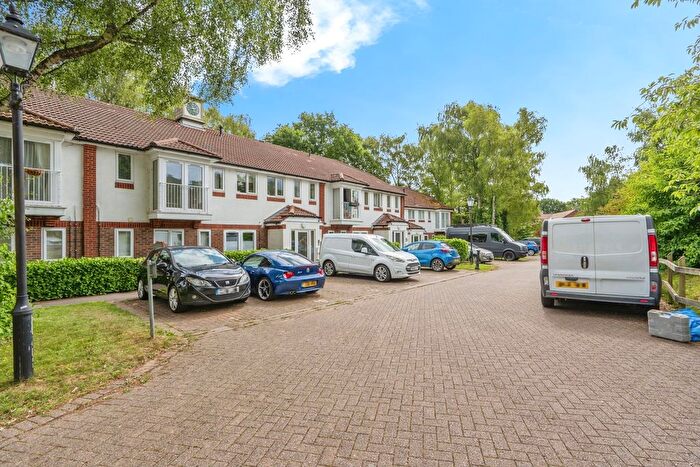 2 Bedroom Flat For Sale In The Spinney, Denmead, Waterlooville, Hampshire, PO7
