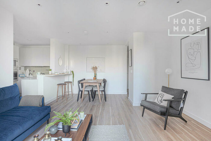 1 Bedroom Flat To Rent In George Street, Croydon, CR0