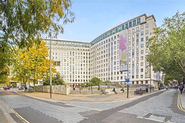 1 Bedroom Flat To Rent In Belvedere Road, Belvedere Road, SE1