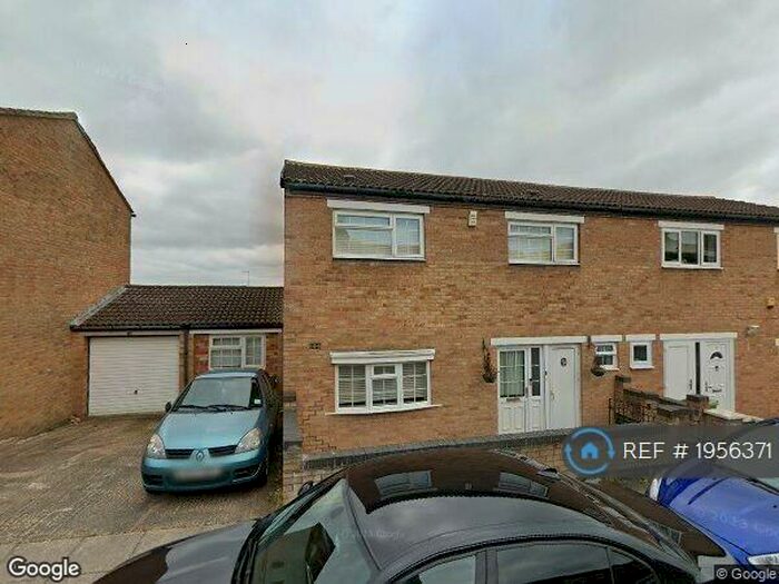 4 Bedroom Semi-Detached House To Rent In Rossal Place, Hodge Lea, Milton Keynes, MK12