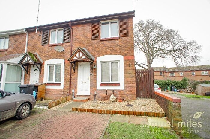 2 Bedroom End Of Terrace House For Sale In Rye Close, Middleleaze, Swindon, Wiltshire, SN5