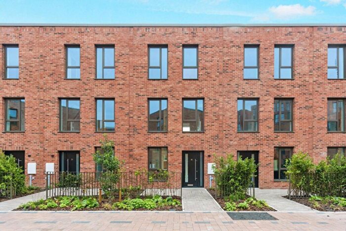 3 Bedroom Town House For Sale In Lumina Village, Old Trafford, Manchetser, M16
