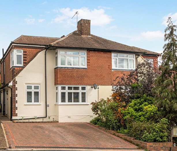 3 Bedroom Semi-Detached House For Sale In The Crescent, Epsom, KT18