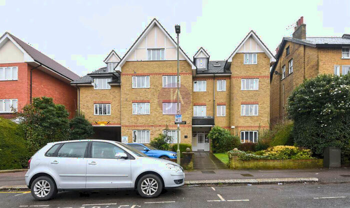 1 Bedroom Apartment To Rent In Coachmans Lodge, North Finchley, London, N12