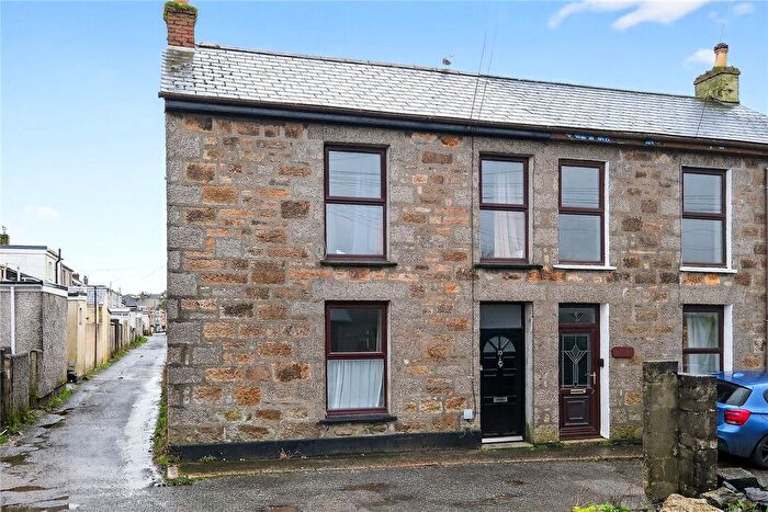 2 Bedroom Semi Detached House For Sale In Carnarthen Road, Camborne, Cornwall, TR14