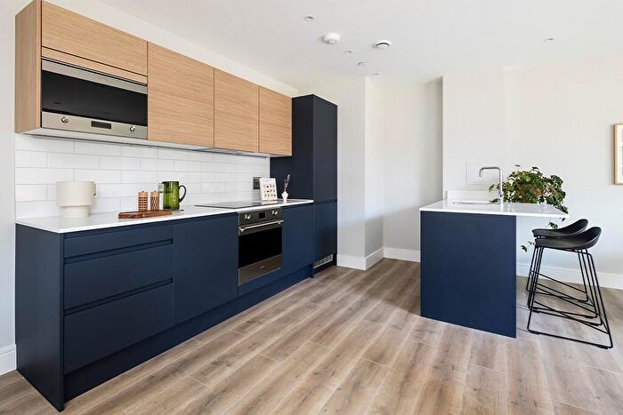 2 Bedroom Apartment To Rent In Neptune Wharf, London, SE8