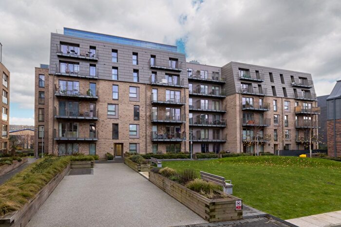 2 Bedroom Flat For Sale In (Flat ), Hughes Close, Canonmills, Edinburgh, EH7