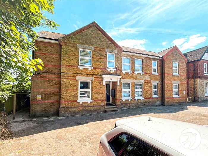 Studio To Rent In London Road, Maidstone, Kent, ME16