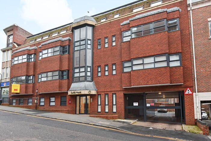 1 Bedroom Apartment To Rent In Curtis House, High Wycombe, HP13