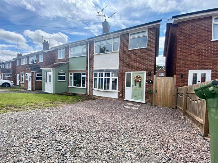 3 Bedroom Semi-Detached House For Sale In Highfield Street, Stoney Stanton, LE9