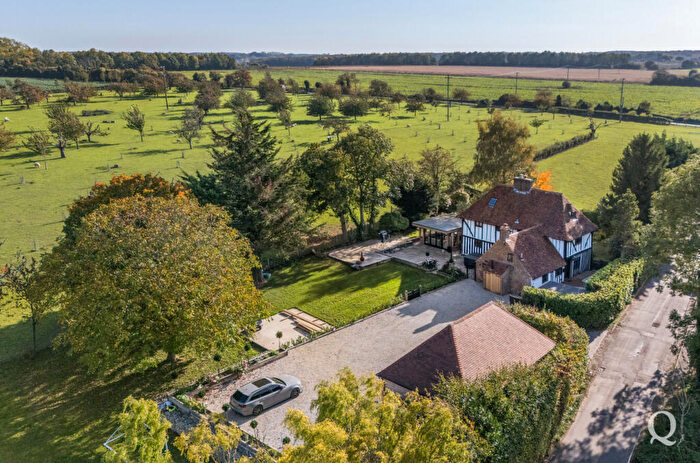5 Bedroom Detached House For Sale In Bull Lane, Stockbury, Sittingbourne, Kent, ME9