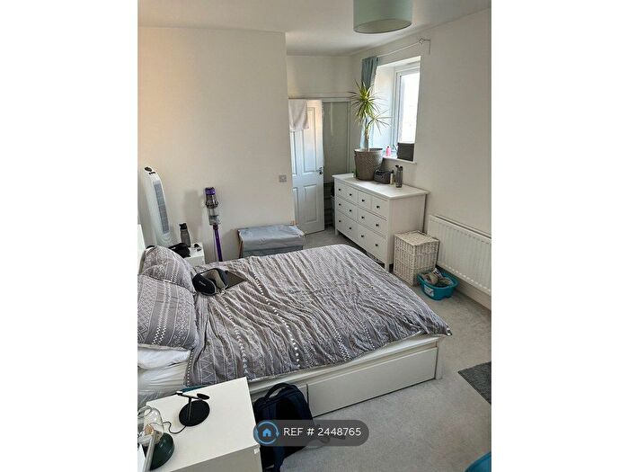 2 Bedroom Flat To Rent In Pathfinder Way, Northstowe, Cambridge, CB24