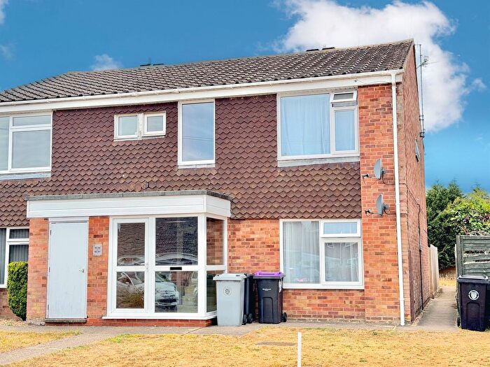 1 Bedroom Flat For Sale In Churchill Road, Stamford, PE9