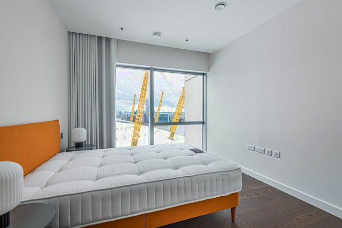 3 Bedroom Flat To Rent In No., Upper Riverside, Cutter Lane, Greenwich Peninsula, SE10