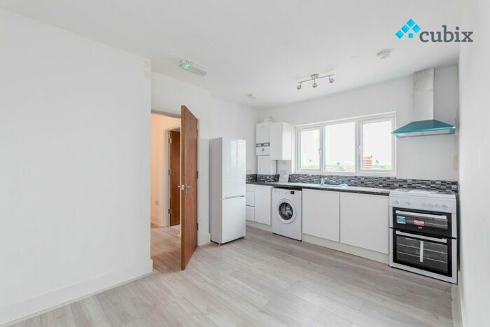 1 Bedroom Flat To Rent In London Road, Cheam, SM3