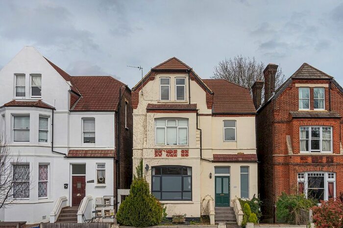 2 Bedroom Flat To Rent In Anerley Road, London, SE20