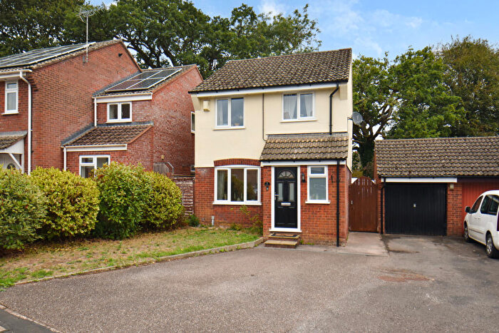 3 Bedroom Detached House For Sale In Head Weir Road, Cullompton, EX15