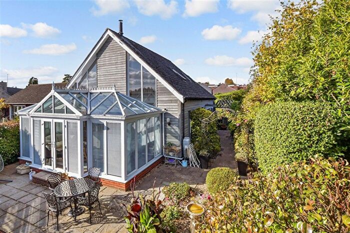 3 Bedroom Detached House For Sale In Mount Lane, Bearsted, Maidstone, Kent, ME14
