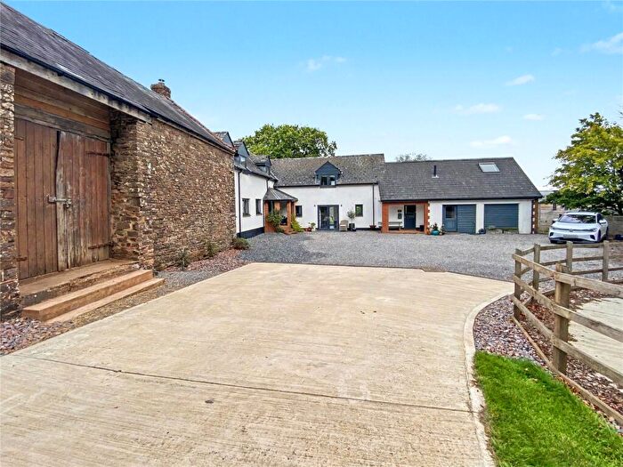 5 Bedroom Detached House For Sale In . Acres Washfield, Tiverton, Devon, EX16